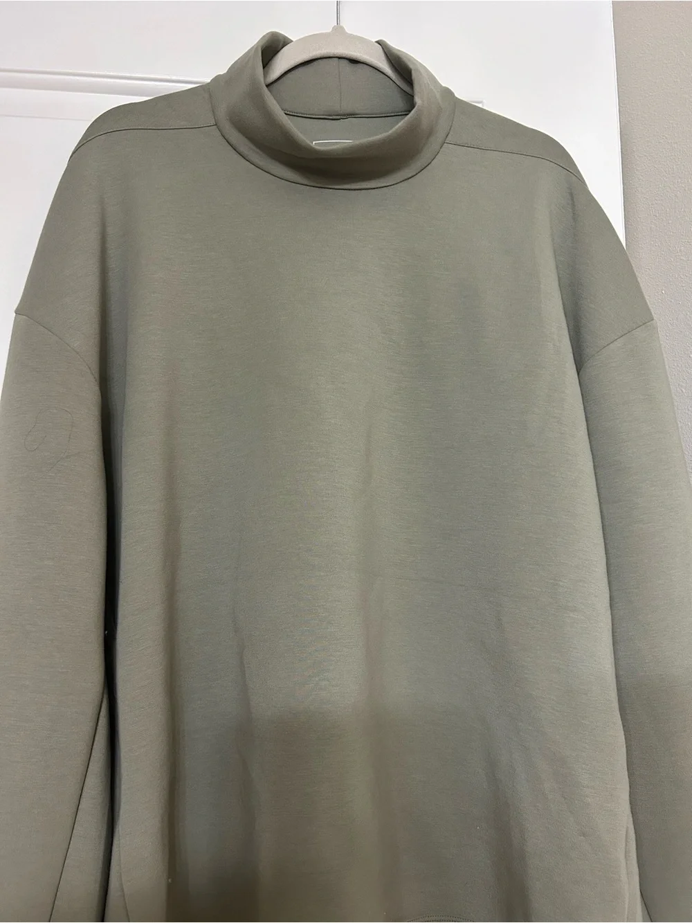 Nike soft olive